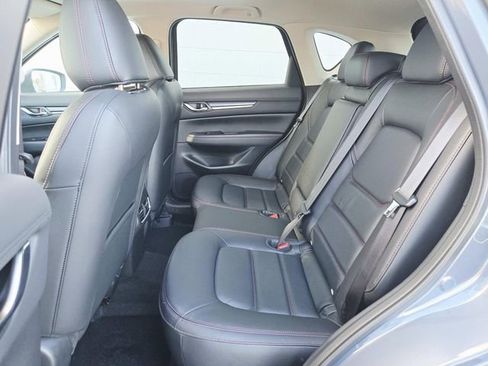 New 2025 MAZDA CX-5 Signature image 10