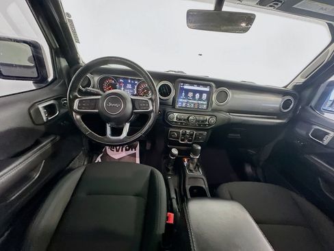 Used 2021 Jeep Wrangler Unlimited Sahara AWD/4WD image 22