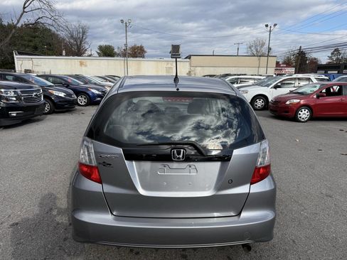 Used 2010 Honda Fit image 4