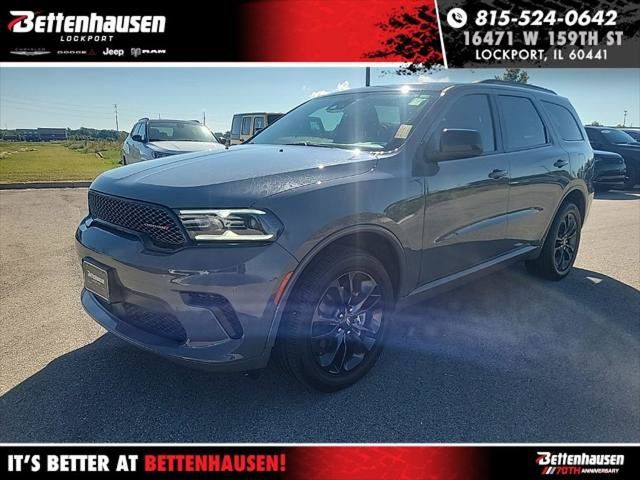 Certified 2024 Dodge Durango SXT w/ SXT Blacktop Group AWD/4WD image 1