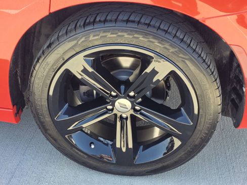 Used 2018 Dodge Charger R/T image 36