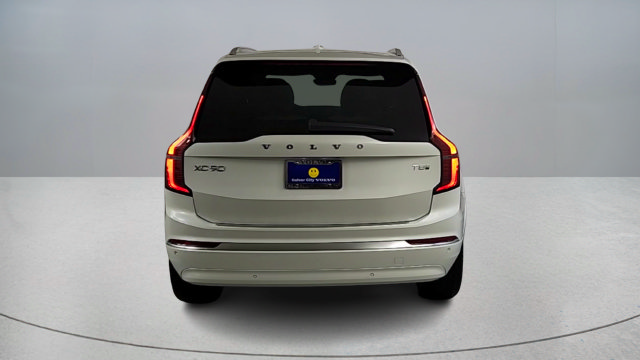 New 2026 Volvo XC90 T8 Plus w/ Protection Package Premier AWD/4WD image 6
