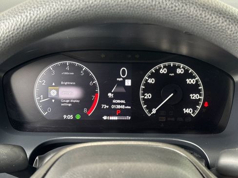 Used 2024 Honda HR-V LX image 22