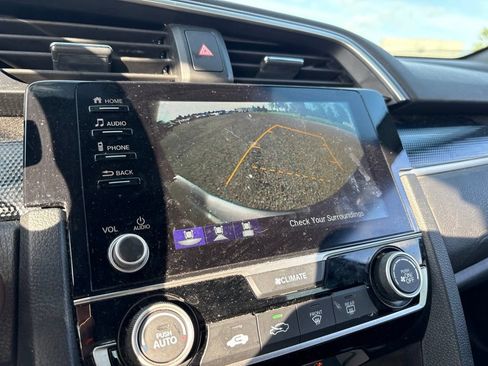 Used 2021 Honda Civic Sport image 22