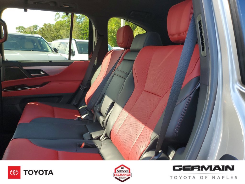 Used 2024 Lexus LX 600 F Sport AWD/4WD image 20