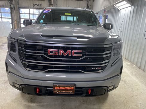 Certified 2024 GMC Sierra 1500 AT4 w/ AT4 Premium Package AWD/4WD image 6
