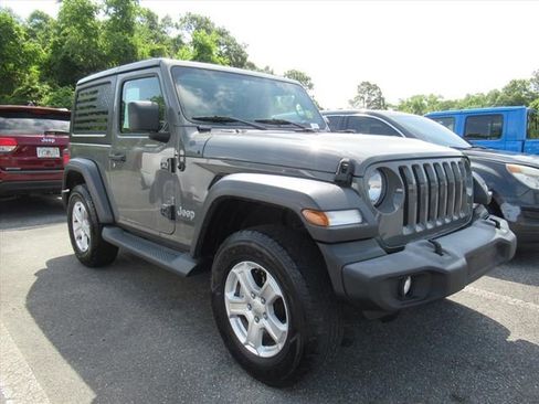Used 2020 Jeep Wrangler Sport AWD/4WD image 1
