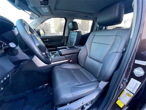 Used 2022 Toyota Tundra Limited image 9