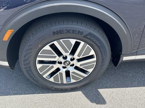New 2026 Hyundai Palisade SEL Premium FWD image 11