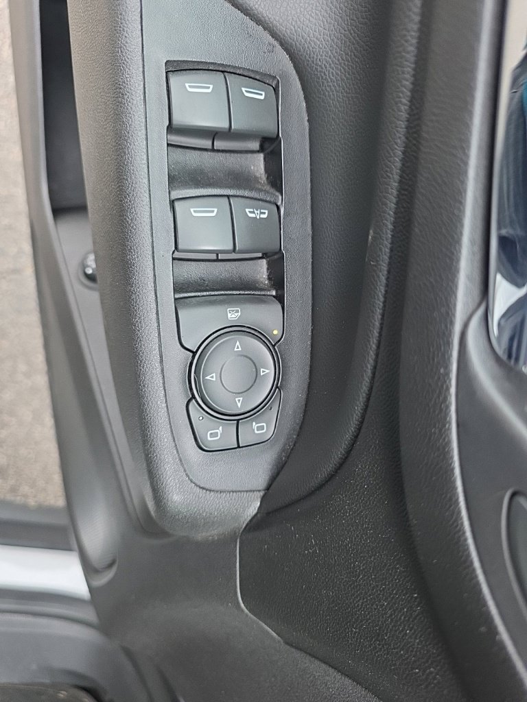 Used 2020 Chevrolet Equinox LT AWD/4WD image 13