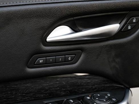 Used 2023 Cadillac XT4 Premium Luxury image 52