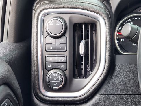 Used 2023 Chevrolet Silverado 2500 High Country image 21