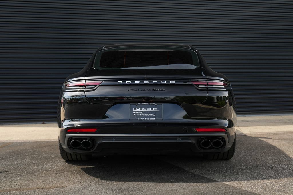 Certified 2018 Porsche Panamera Turbo AWD/4WD image 13