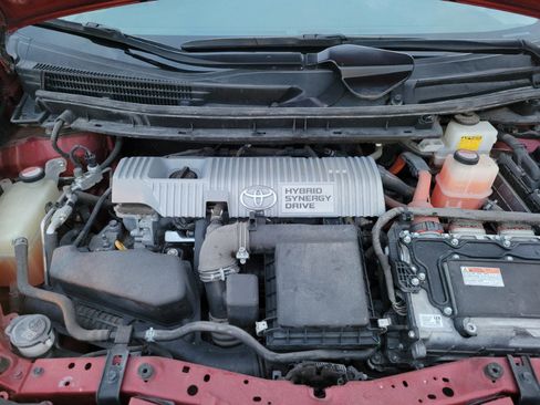 Used 2014 Toyota Prius Two image 37