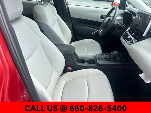 Certified 2026 Toyota Corolla Cross LE w/ Moonroof Package AWD/4WD image 6