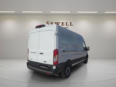New 2026 Ford Transit 250 148 Medium Roof w/ Load Area Protection Package image 4