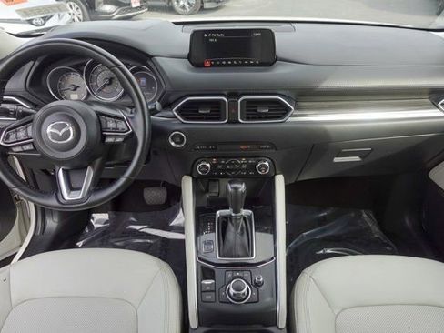 Used 2017 MAZDA CX-5 Grand Touring w/ Premium Package image 12