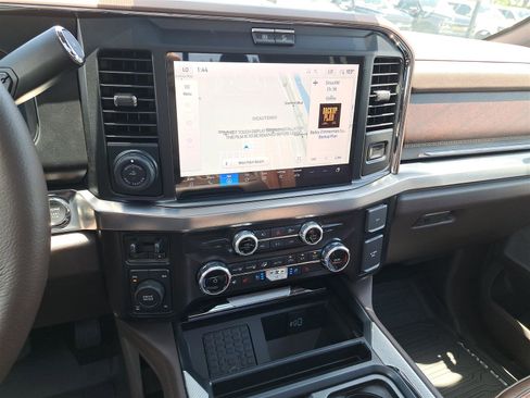 New 2025 Ford F250 King Ranch w/ Chrome Package image 27