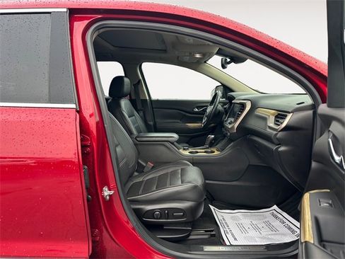 Used 2019 GMC Acadia Denali w/ Technology Package image 15