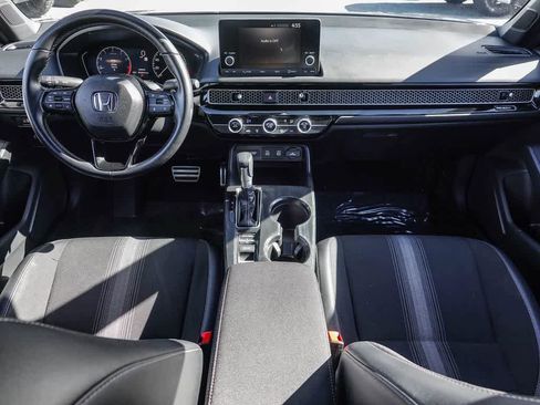 Used 2025 Honda Civic Sport image 11