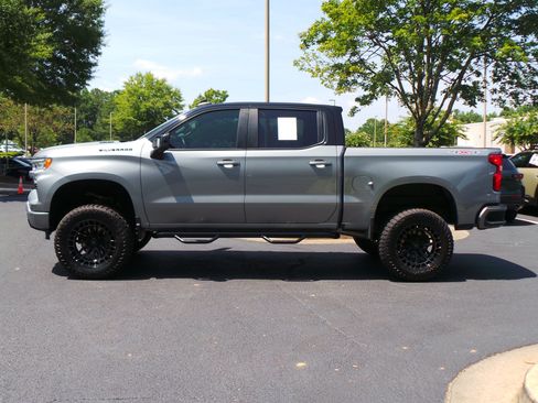 Used 2024 Chevrolet Silverado 1500 RST w/ Convenience Package II AWD/4WD image 5