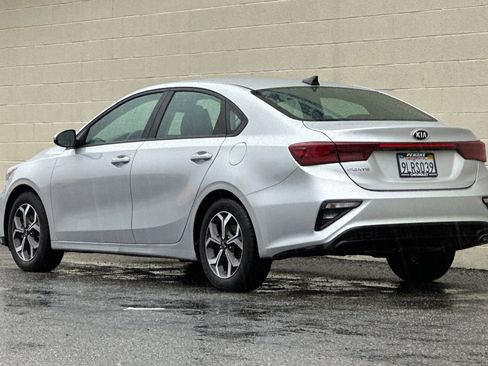 Used 2020 Kia Forte LXS image 6