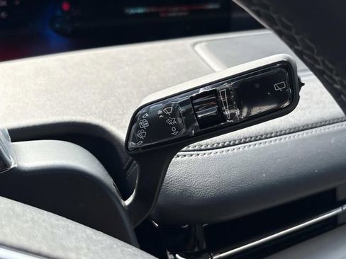 New 2025 Lincoln Navigator Reserve w/ Jet Appearance Package image 28