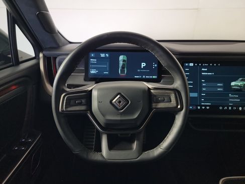 Used 2023 Rivian R1T Adventure AWD/4WD image 26