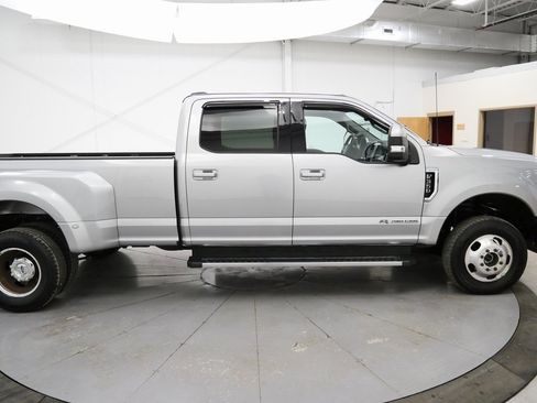 Used 2021 Ford F350 Lariat w/ Lariat Value Package image 8