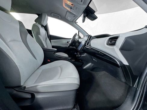 Used 2021 Toyota Prius Prime Limited image 27