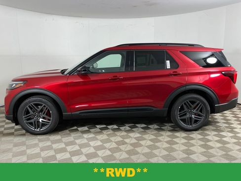 New 2026 Ford Explorer ST image 10