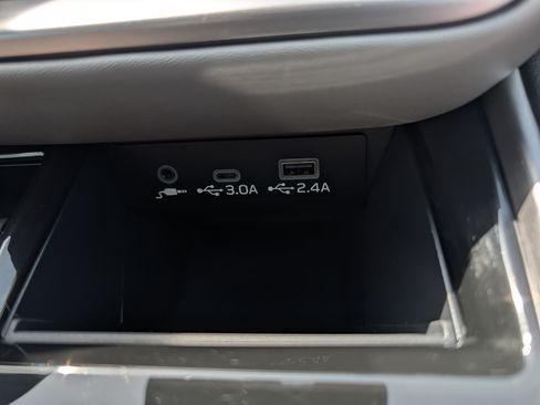 Certified 2025 Subaru Outback Premium AWD/4WD image 33