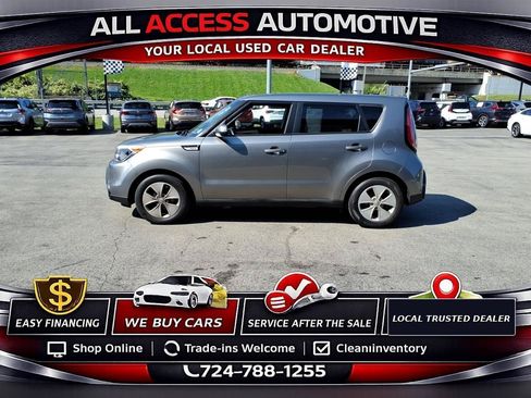 Used 2015 Kia Soul FWD image 3