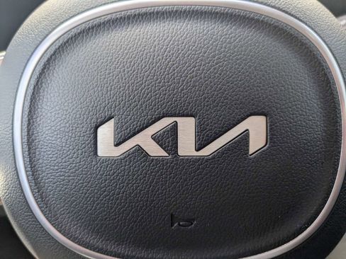 Used 2023 Kia Sorento SX FWD image 31