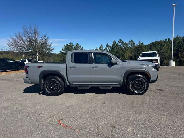 Used 2024 Nissan Frontier PRO-4X w/ Pro Premium Package AWD/4WD image 3
