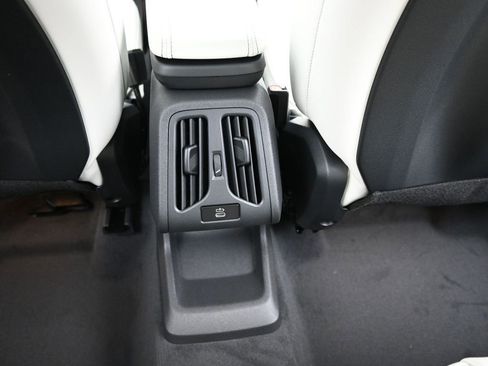 New 2026 BMW X1 xDrive28i w/ Convenience Package image 37