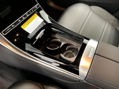 New 2026 Mercedes-Benz GLC 300 4MATIC image 7