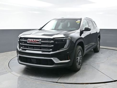 Used 2025 GMC Acadia Elevation FWD image 8