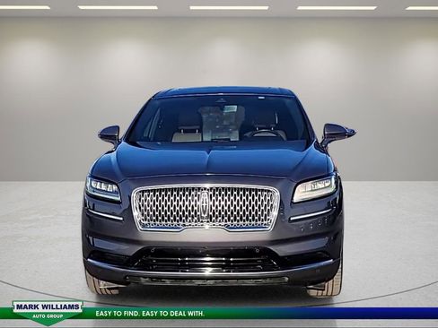 Used 2022 Lincoln Nautilus Reserve w/ Equipment Group 201A image 2