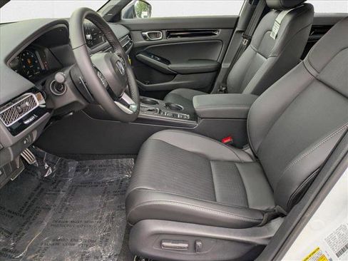 New 2025 Honda Civic Sport Touring image 4