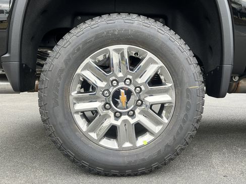 New 2026 Chevrolet Silverado 2500 High Country w/ Technology Package AWD/4WD image 43
