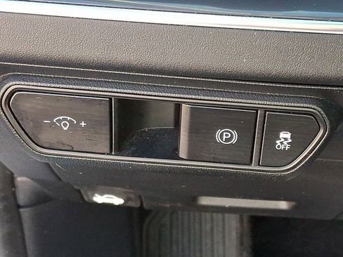 Certified 2025 Kia K4 EX image 27