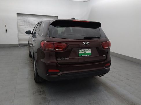 Used 2019 Kia Sorento LX image 5