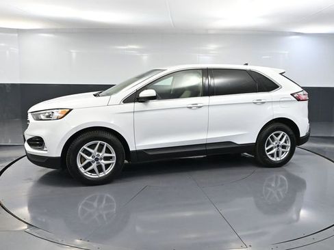Used 2021 Ford Edge SEL w/ Cargo Accessory Package image 11
