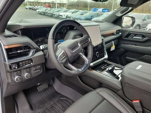 New 2026 GMC Yukon Denali w/ Denali Reserve Package image 19