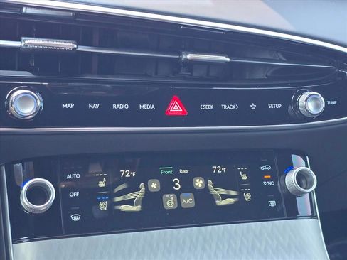 New 2026 Genesis GV70 2.5T Sport Prestige w/ G1 Accessory Package AWD/4WD image 15