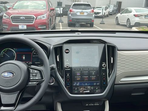 Certified 2025 Subaru Forester Premium image 24