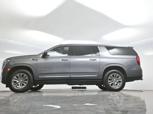 Used 2022 GMC Yukon XL Denali AWD/4WD image 69