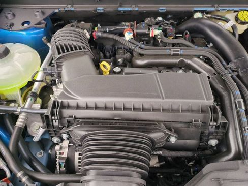 New 2026 Ford Maverick Lariat w/ Black Appearance Package image 31