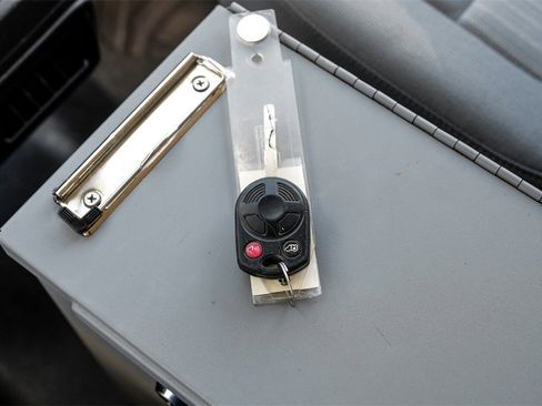 Used 2019 Ford Transit 250 130 Low Roof image 55